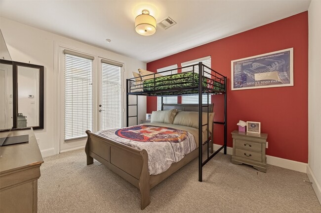 Photo - 2506 McKinney St