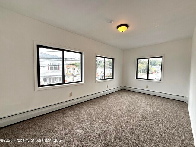 Photo - 42 Cleveland St