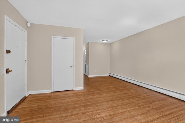 Photo - 5990 Henry Ave Unit 2
