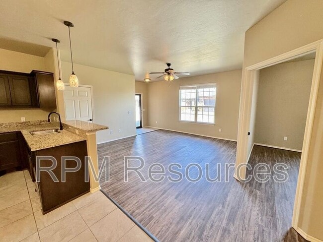 Photo - 167 Bison Ct Way