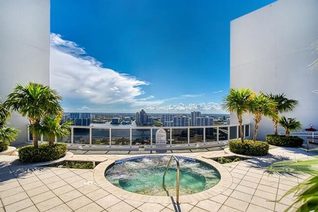 Photo - 18911 Collins Ave Unit 18911 Collins Avenue # 506