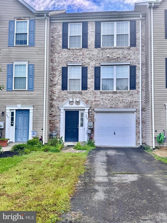 Building Photo - 354 N Barrington Ct Rental