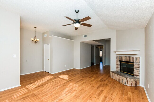 Photo - 10408 Morning Dew St