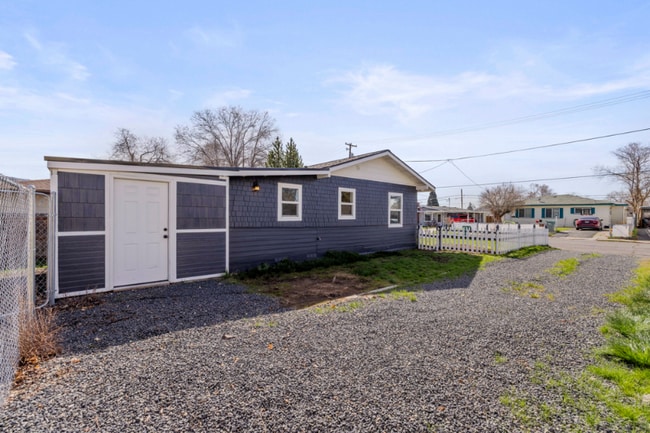 Photo - 2427 Garden Ave