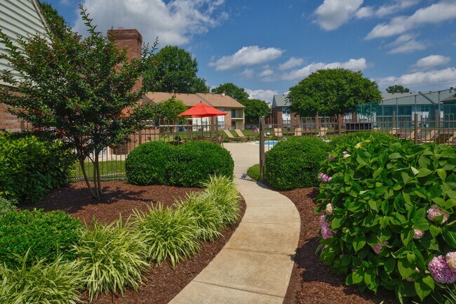 Auburn Place Apartments