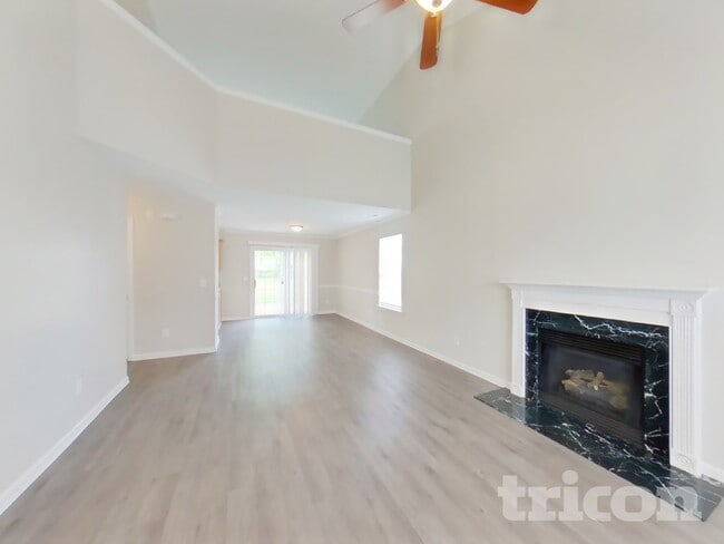 Photo - 1689 Eagle Trace Dr