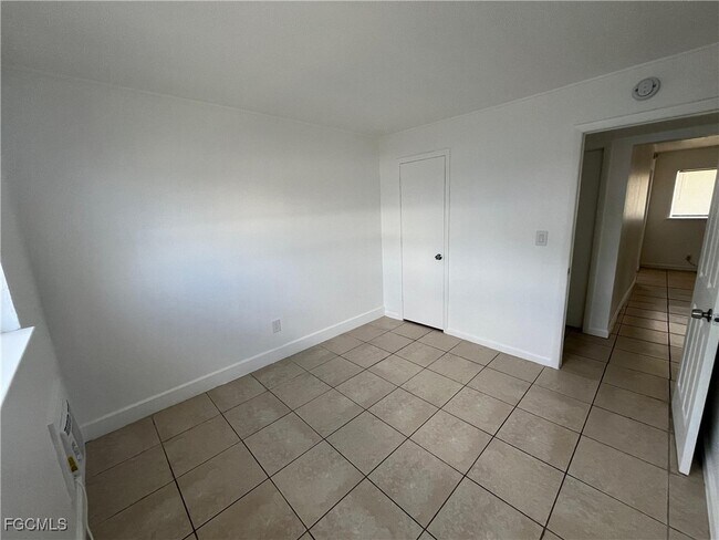 Photo - 2452 Stella St Unit 201