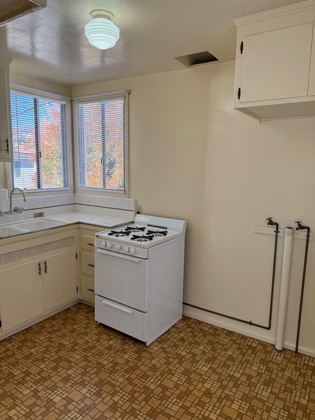 Photo - 315 Birmingham Rd Unit 315