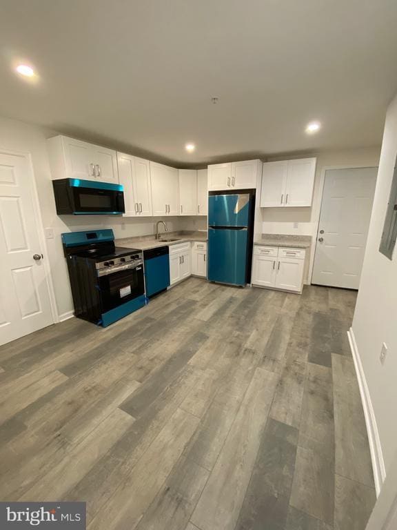 Building Photo - 45 E High St Unit 2ND & 3RD FLOORS Rental