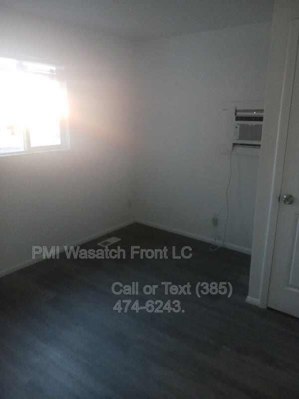 Photo - 209 W 4850 S Unit A