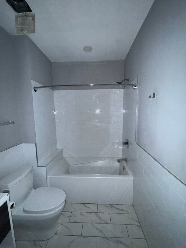 Photo - 1523 W Girard Ave Unidad 305