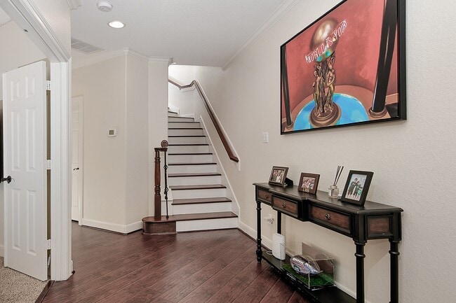 Photo - 79 History Row