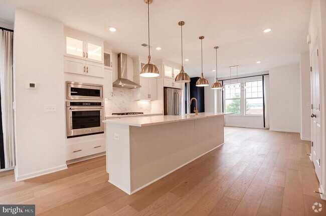 Building Photo - 841 Sawback Sq NE Rental