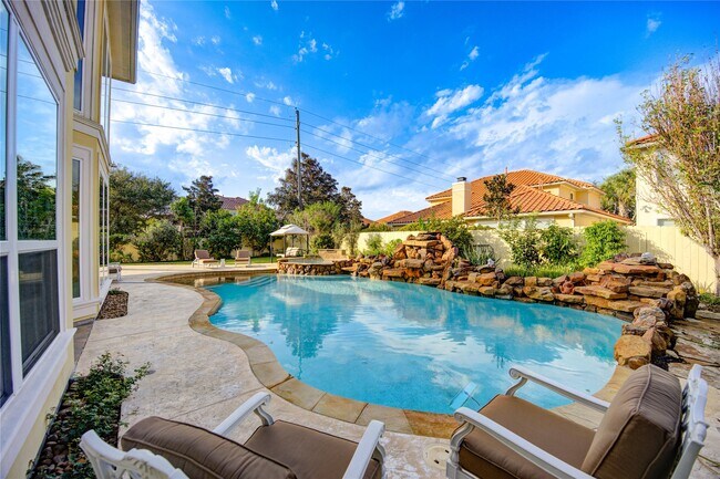 Photo - 14222 Teal Cove Ln