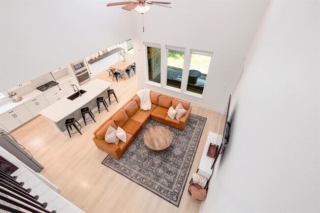 Photo - 1113 Wolf Hollow Dr