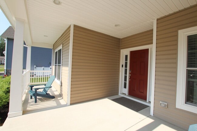 Photo - Maintenance Free Living!