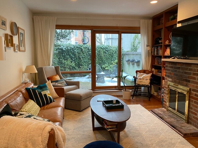 Photo - 2201 Naudain St