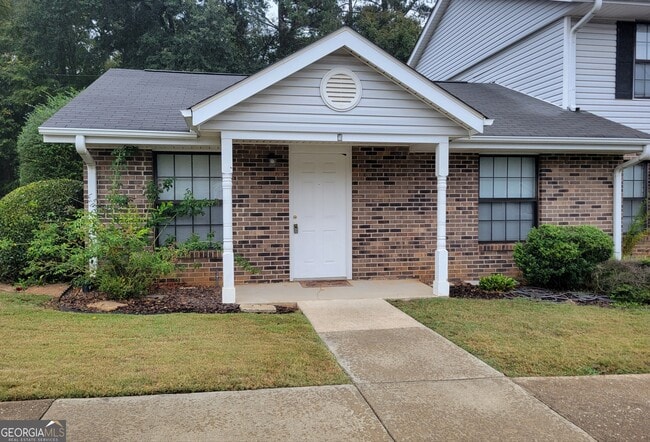 Building Photo - 4570 Hwy 53 Unit 7