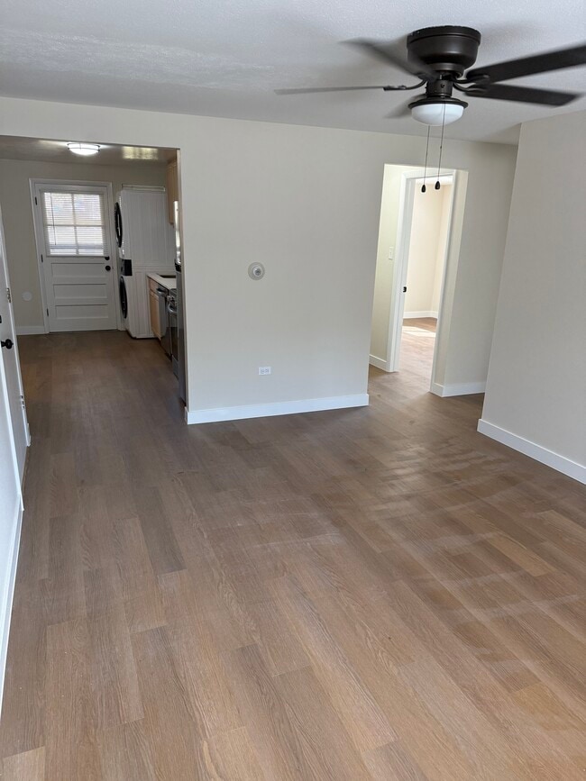 1410 S Ash St Unit 4