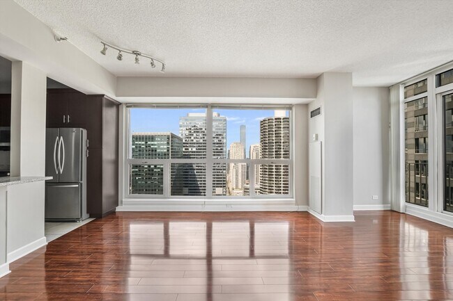 Photo - 200 N Dearborn St Unidad 4606