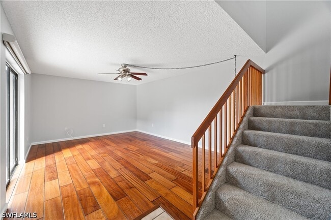 Photo - 5212 Cedarbend Dr
