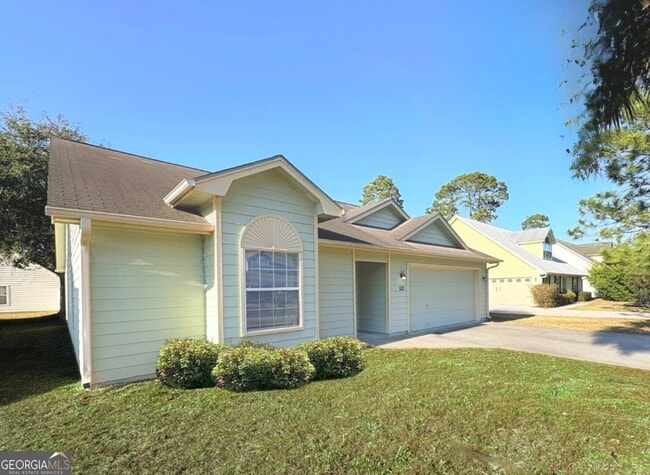 Building Photo - 102 Natures Bounty Trail