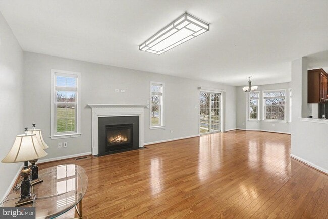 Photo - 1841 Vista Dr