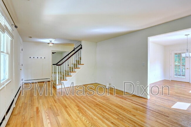 Photo - 9710 Gwynn Park Dr