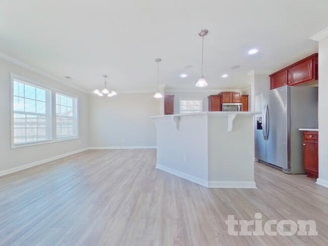 Photo - 313 Fairford Rd
