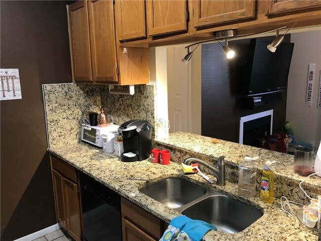 Photo - 2300 Leon St Condo Unit 202