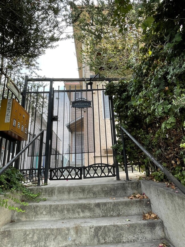Photo - 2225 K St Unit 2225 K street apt. #2
