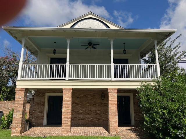 Building Photo - 1302 Soniat St Rental