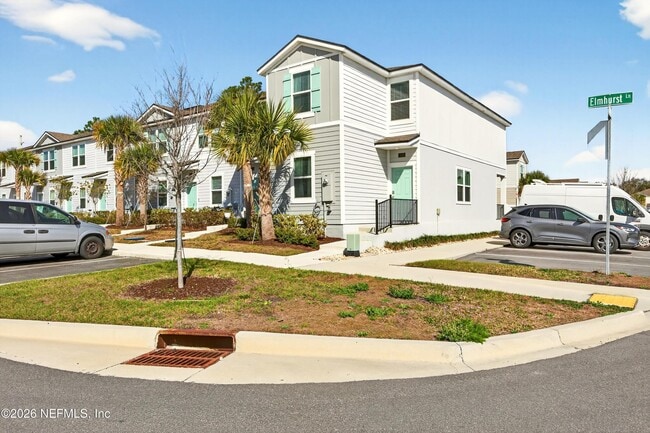 Photo - 125 Elmhurst Ln