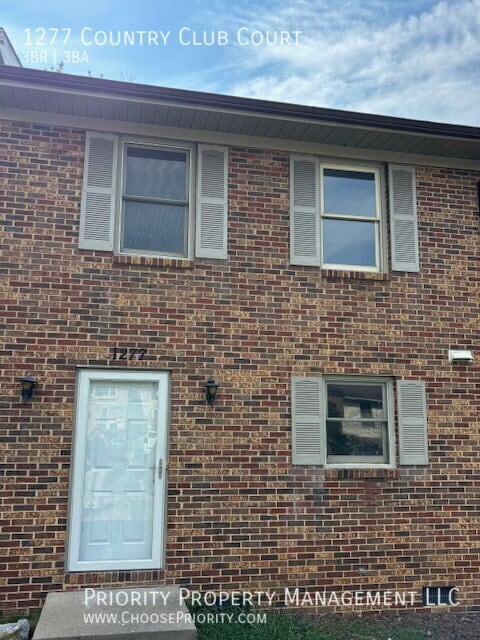 Building Photo - 1277 Country Club Ct Rental