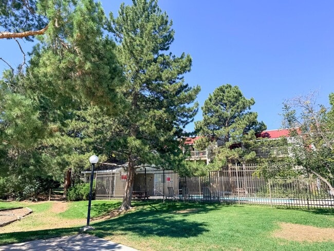 14740 E Kentucky Dr