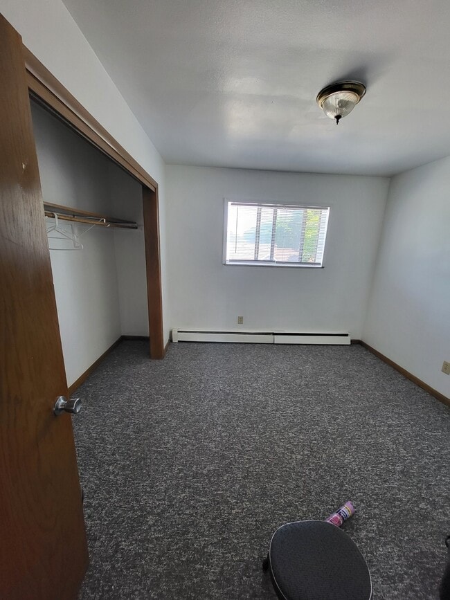 Photo - Lincoln Unit 32