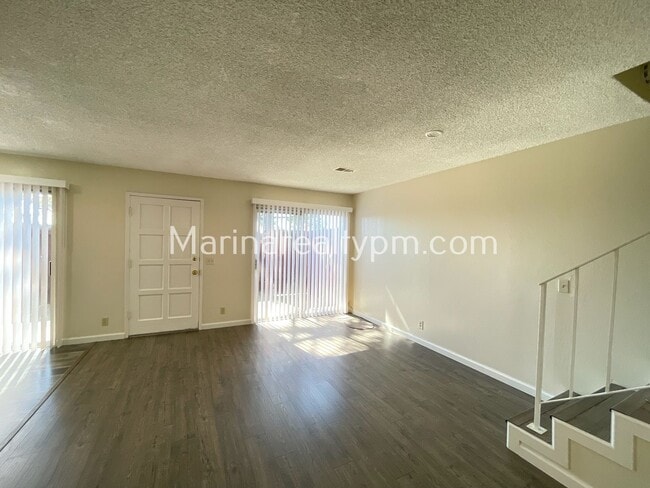 444 Corcoran Ave Unidad 444 Corcoran Ave #2