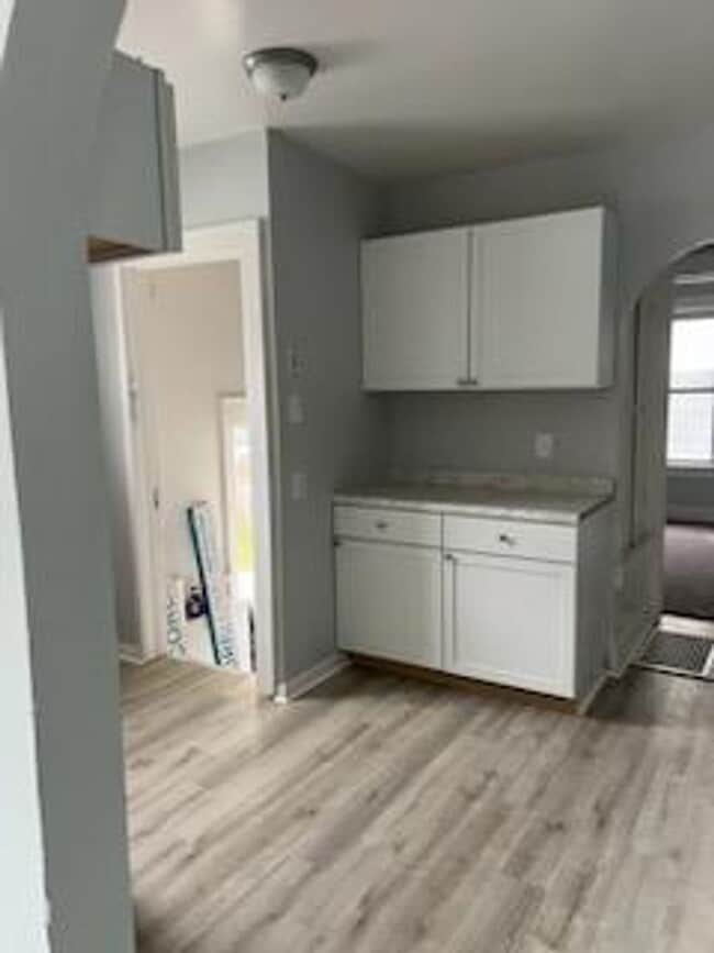 Photo - 2 bedroom, 1 bathroom home near Bunn Park $975