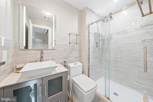 Photo - 18304 Streamside Dr Unit 203