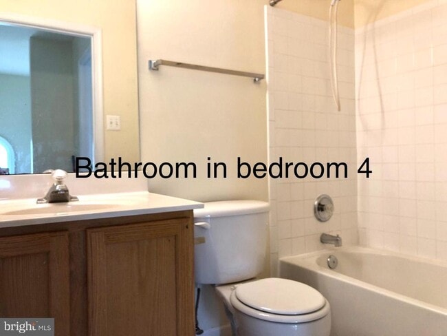 Photo - 549 Eisenhower Dr