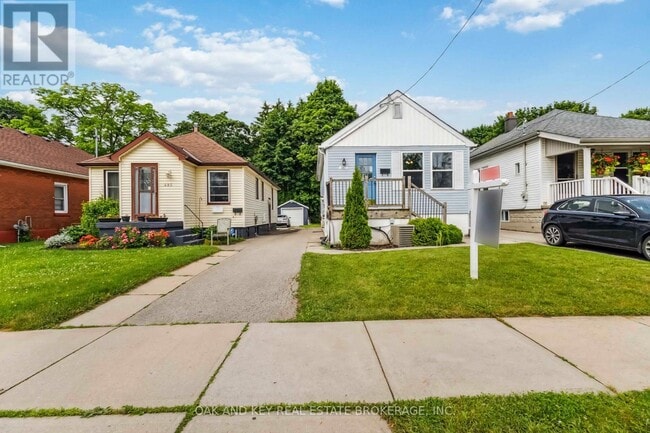 Photo - 487 Burbrook Pl
