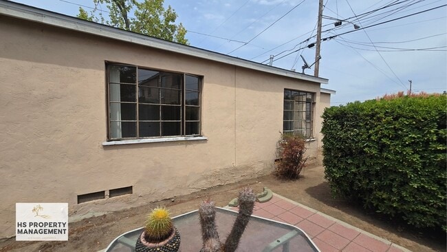 Photo - 303 Palm Ave