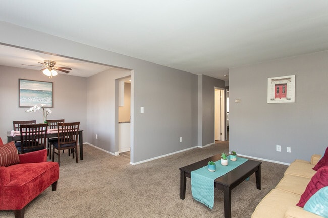 2 Bed/ 1 Bath Apartment - The Brandt at 6851