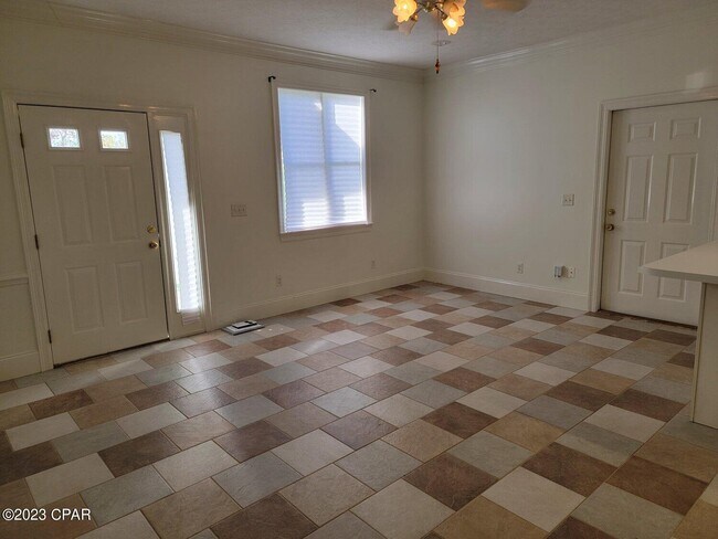 Photo - 2617 Cypress St