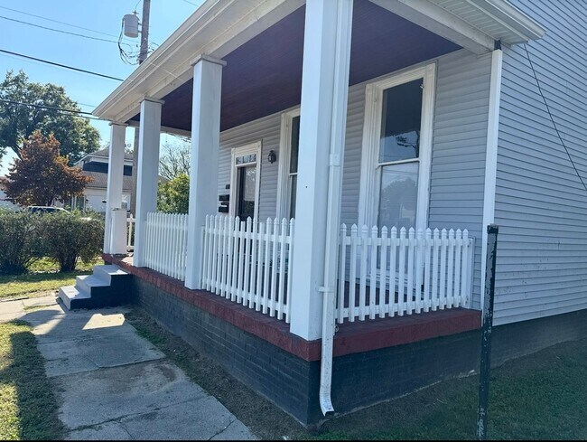 Photo - 931 SE 8th St Unidad C