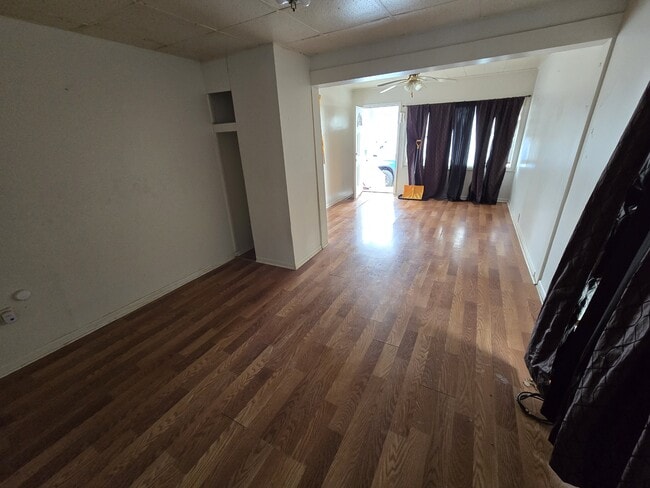 Photo - 2814 10th St