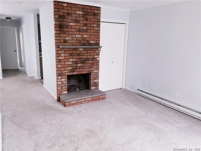 Photo - 279 Redstone Hill Rd Unit 37