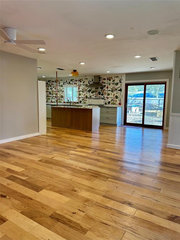 Photo - 2507 East Side Dr