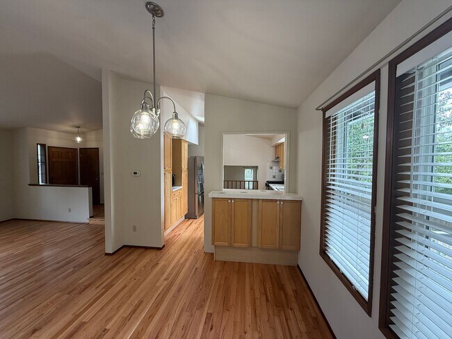 Photo - Beautiful 4 bed 2.5 bath Edmonds, WA. $3850/mo.