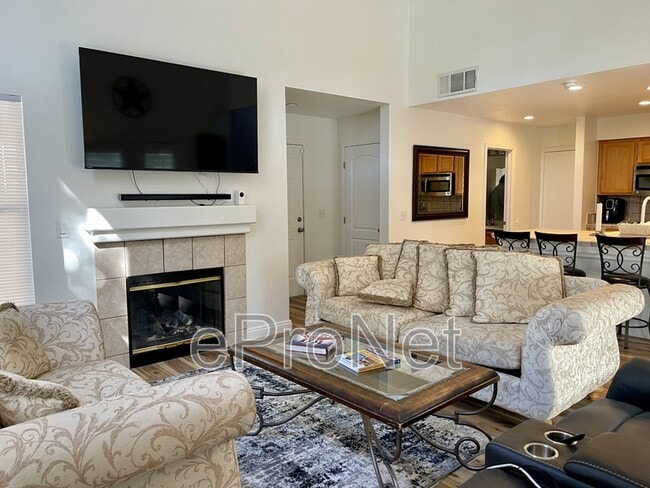 Photo - 1401 Beaver Spring St